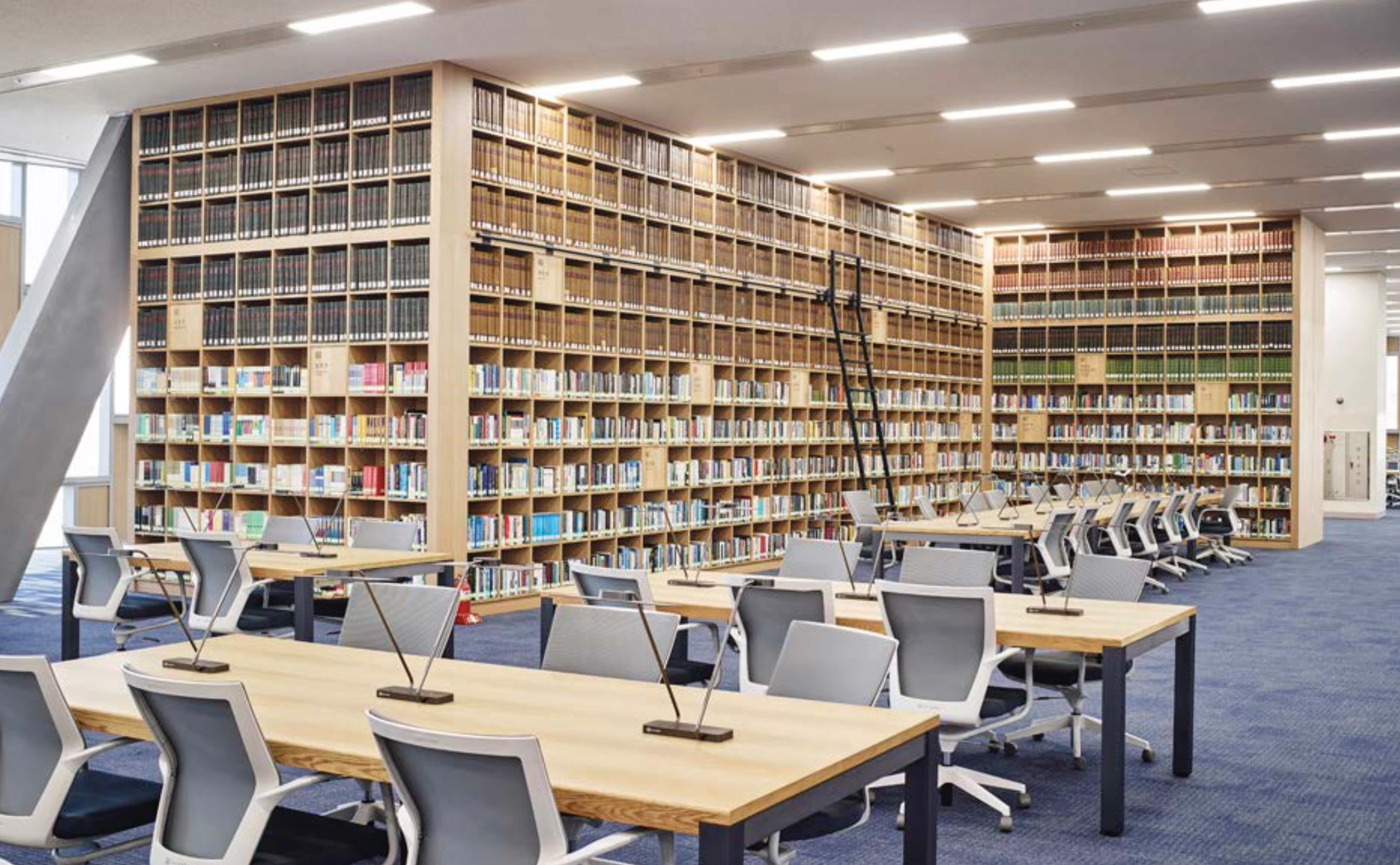 서울대학교 도서관 · 02 — 서가
